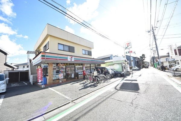 ハイツ茅ヶ崎 セブンイレブン茅ケ崎ラチエン通り店