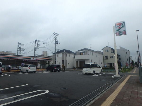 サガミベイ・フォース セブン‐イレブン 茅ケ崎十間坂店
