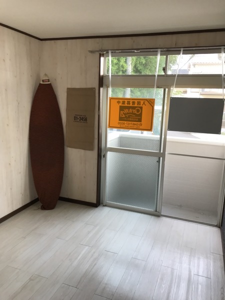 クイーンハイツ　101 白い床で明るさが増します★