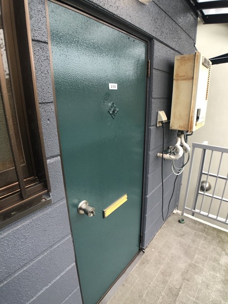 茅南荘 エントランス