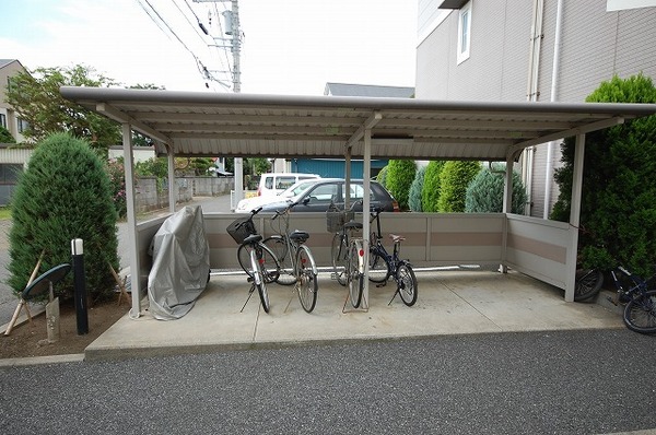 メリーセトル茅ヶ崎　 駐輪場