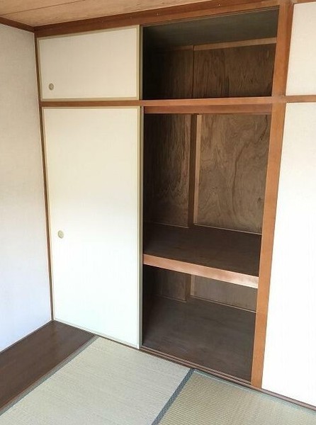 リヴェール鶴嶺 収納