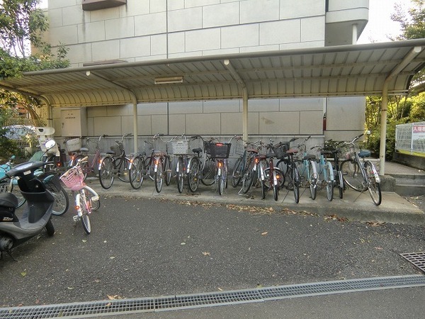 プラザMM 駐輪場